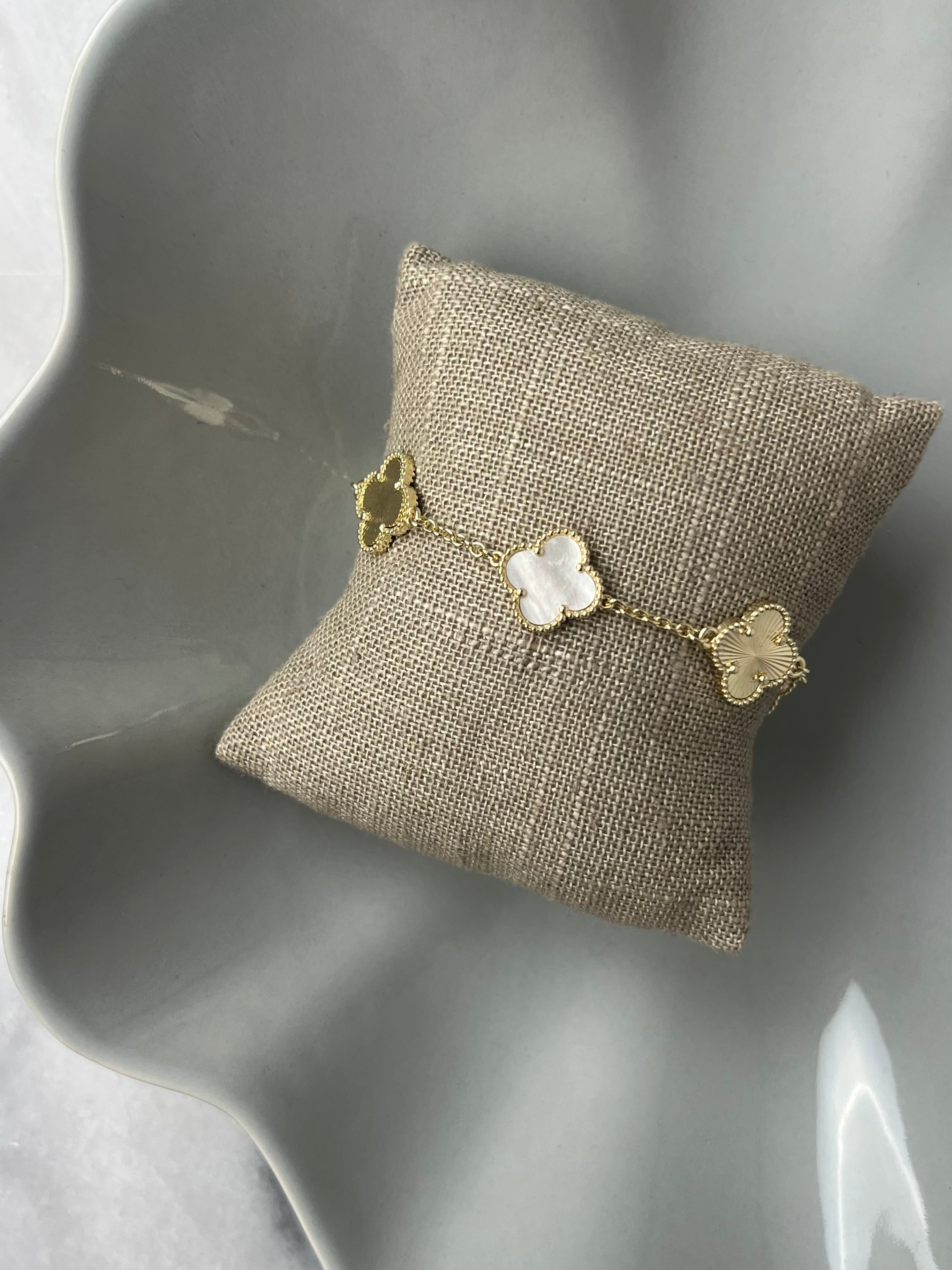 Mother of Pearl and Gold Clover Bracelet