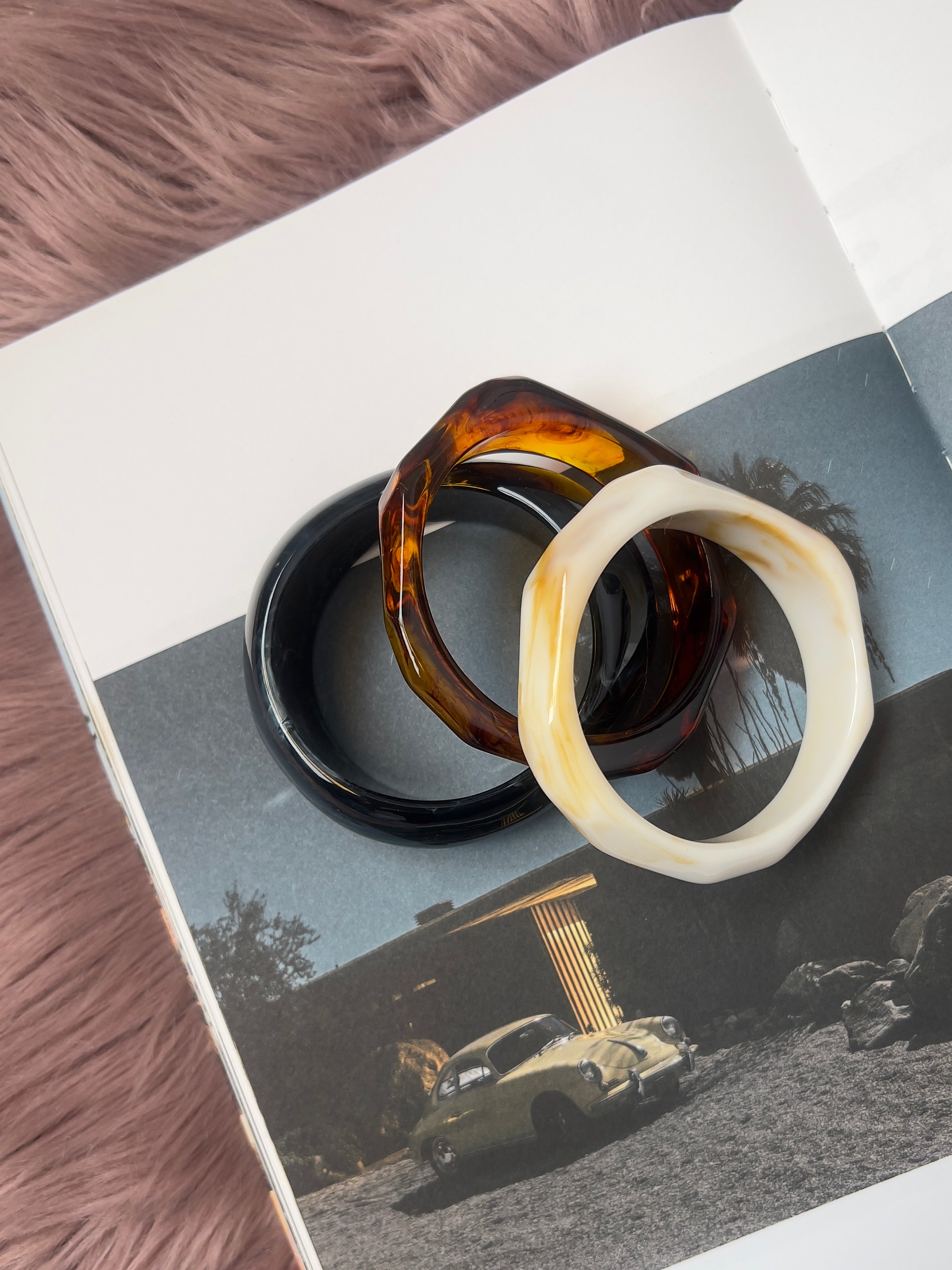 Merritt Ivory Acrylic Bangle