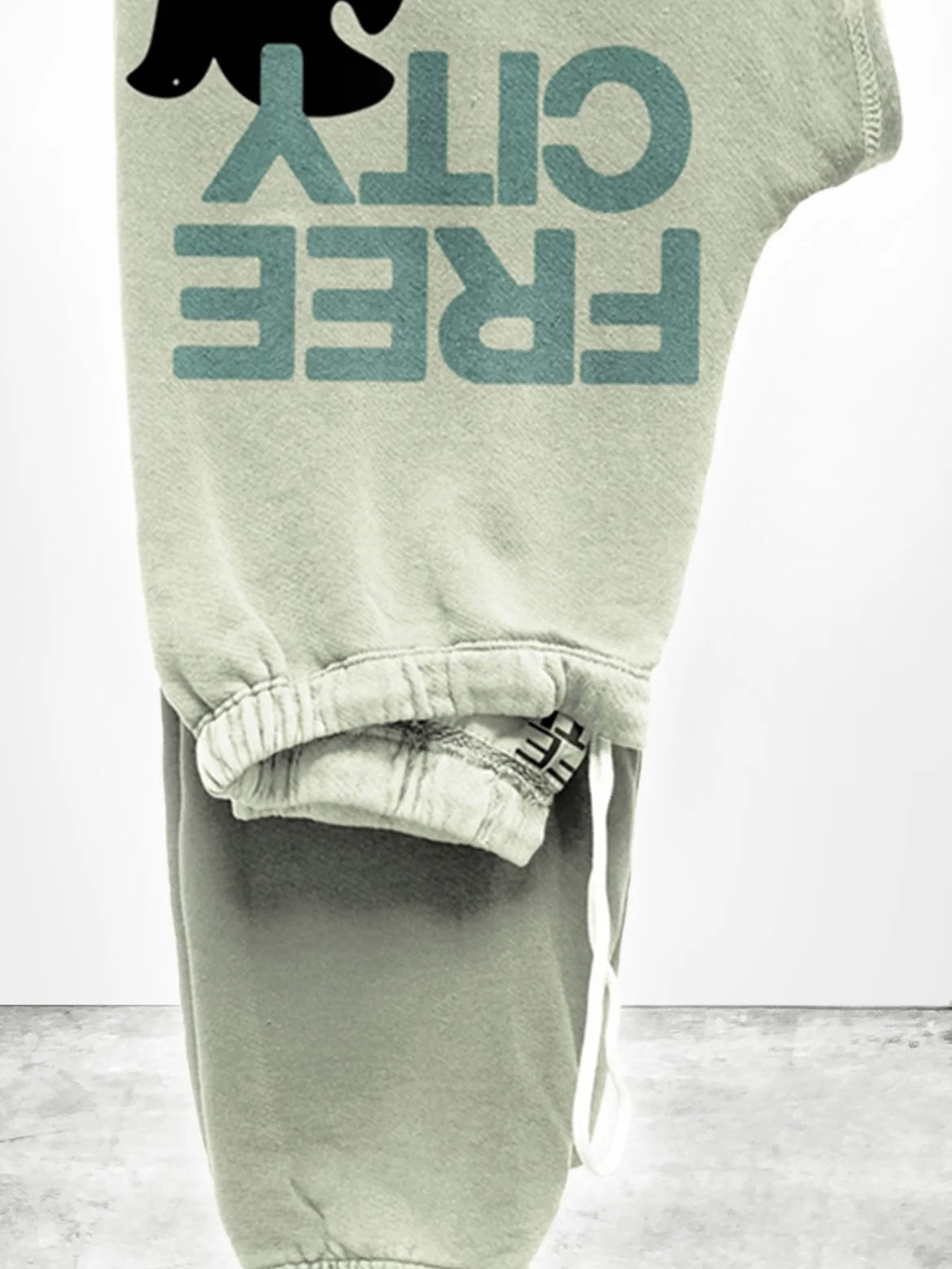 FREECITYLARGE Bones Sweatpant