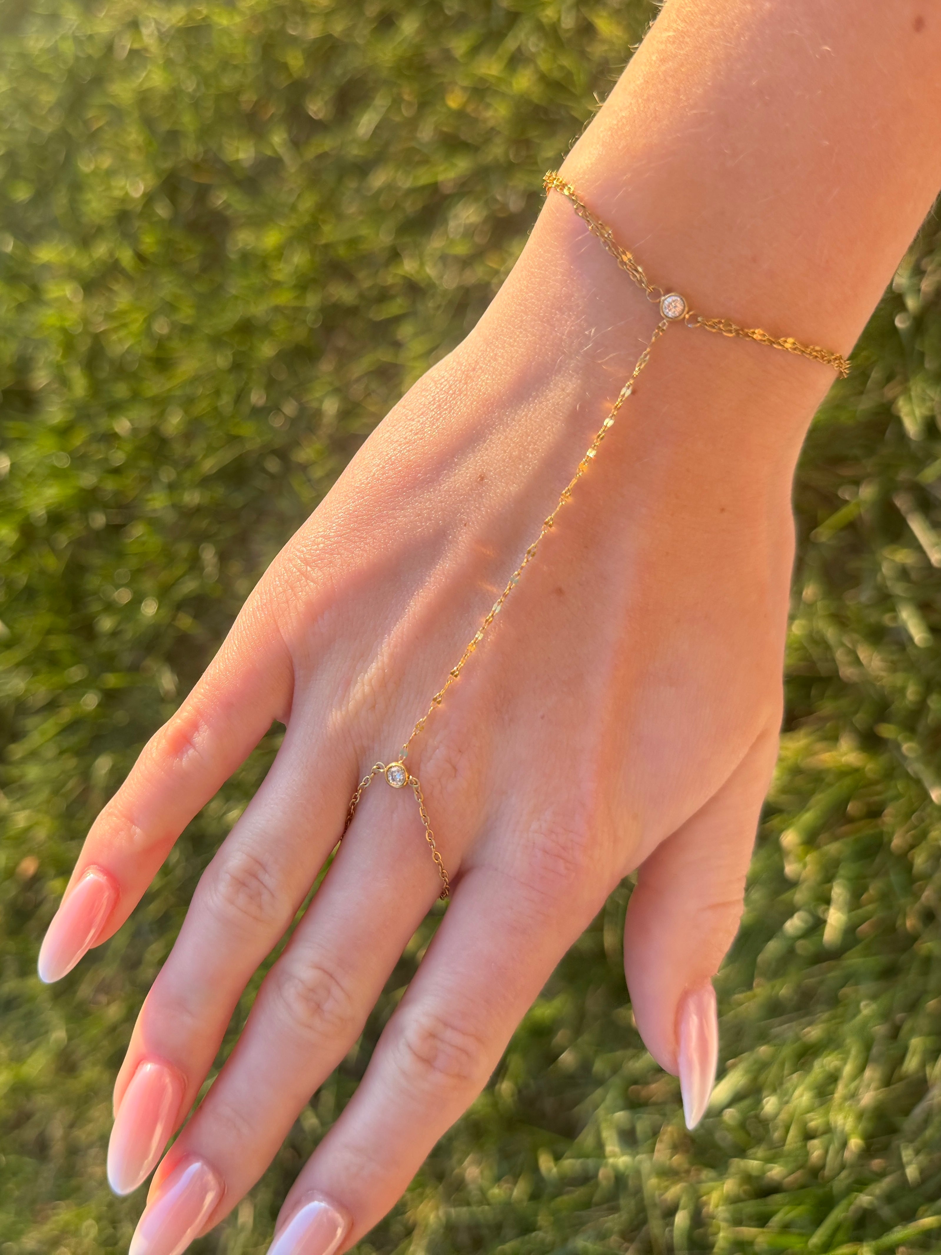 Golden Halo Handchain