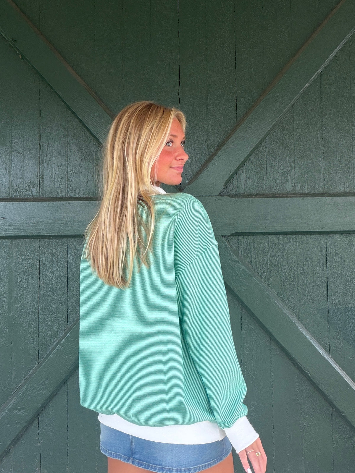 Philadelphia Eagles Birds Striped Sweatshirt – Green Game Day Pullover