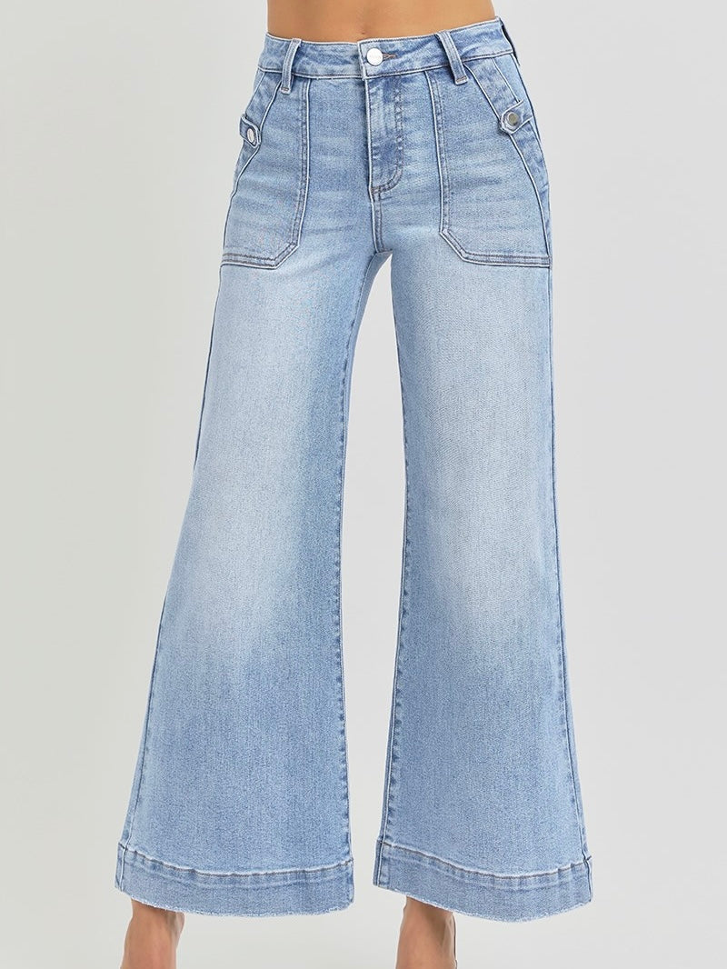 High Rise Light Wash Ankle Wide Leg Patch Pocket Detail Jeans