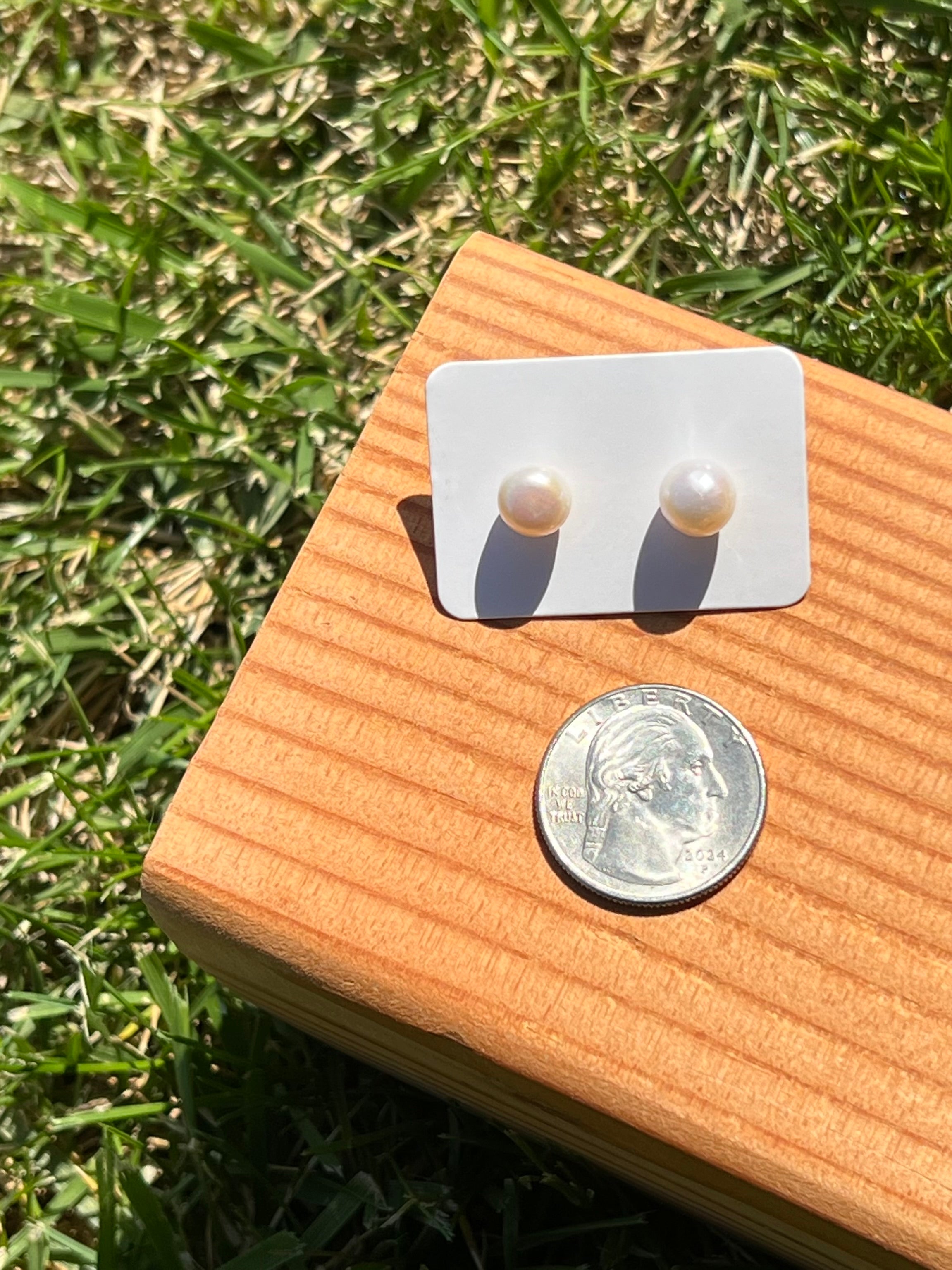 The Bianca Pearl Button Stud Earrings -10mm
