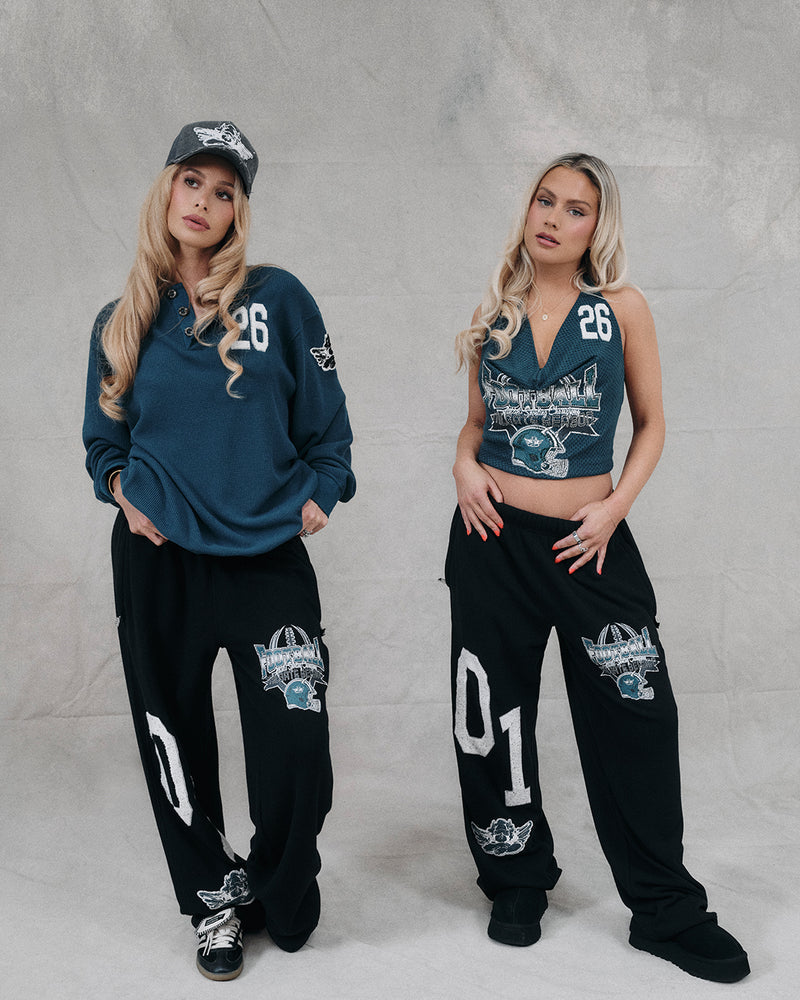 Boys Lie A LITTLE BIRDIE TOLD ME K-BF CREWNECK