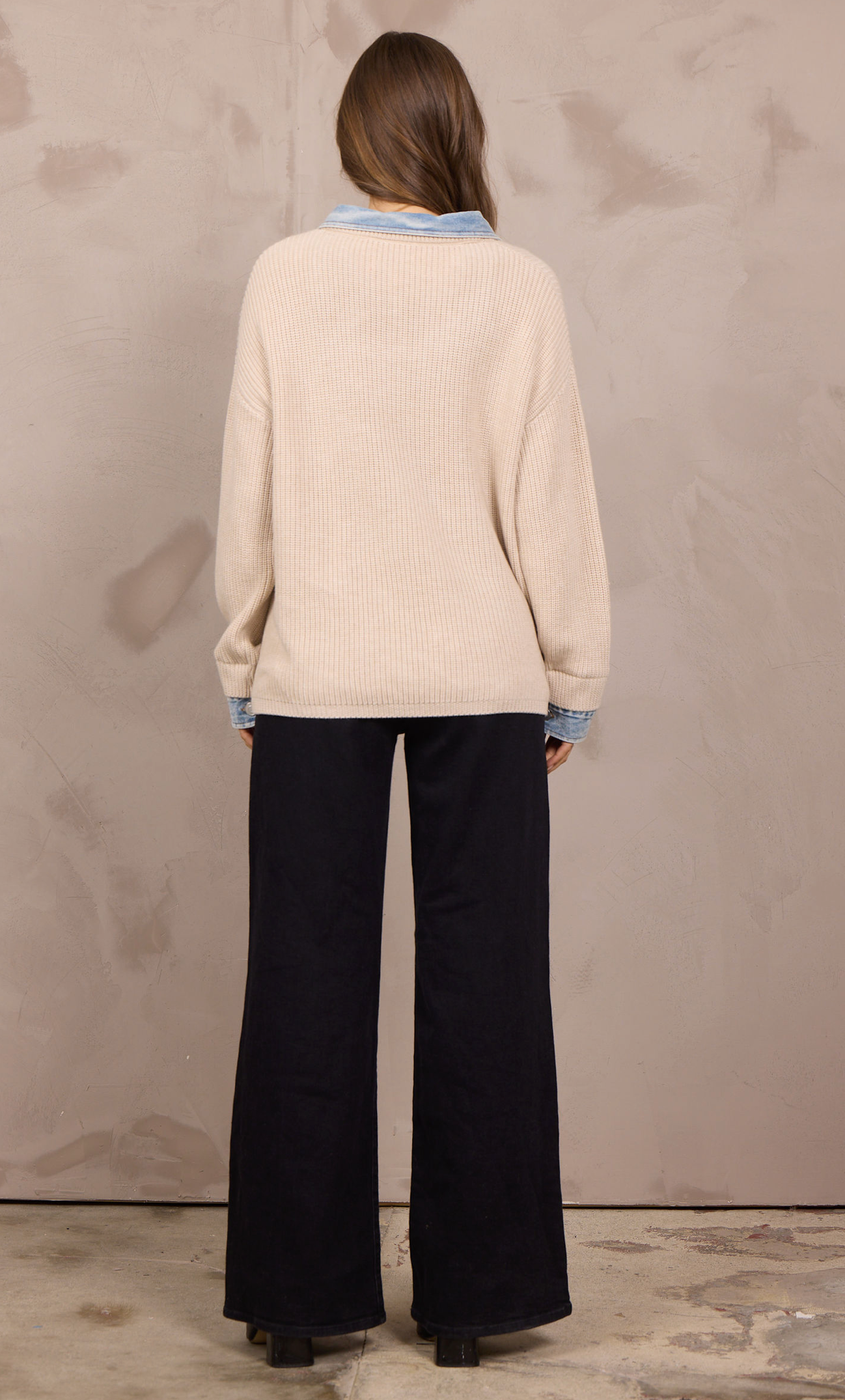 Vintage Havana Light Taupe Sweater with Denim Collar and Cuff