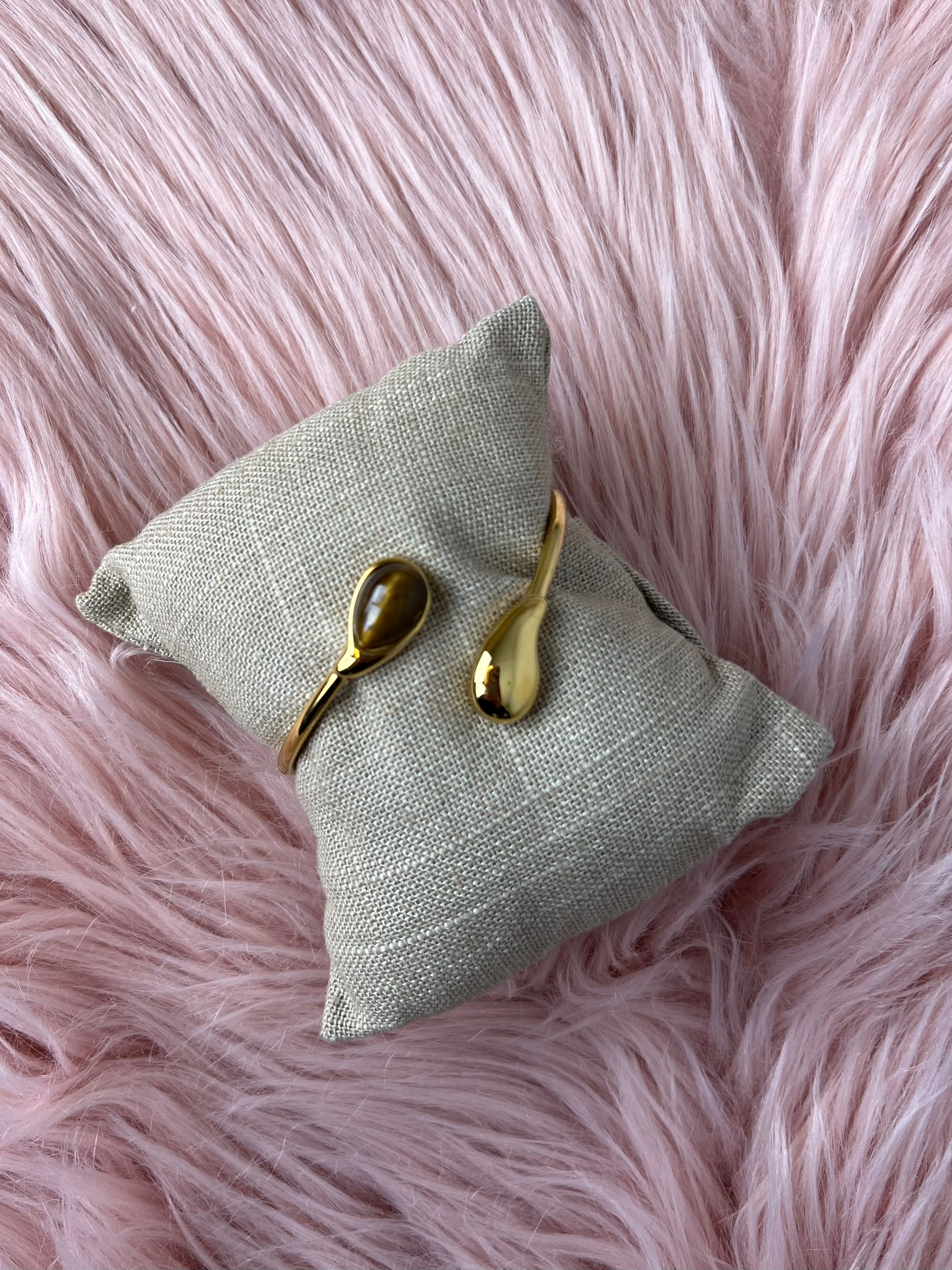 Vita Tiger Eye Bangle– Water & Tarnish Resistant