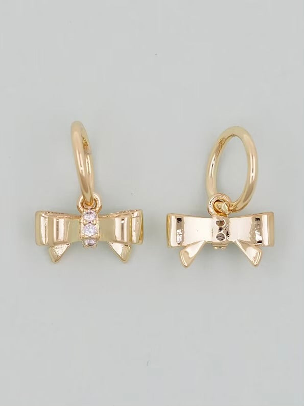 Gold Medium Bow Charm
