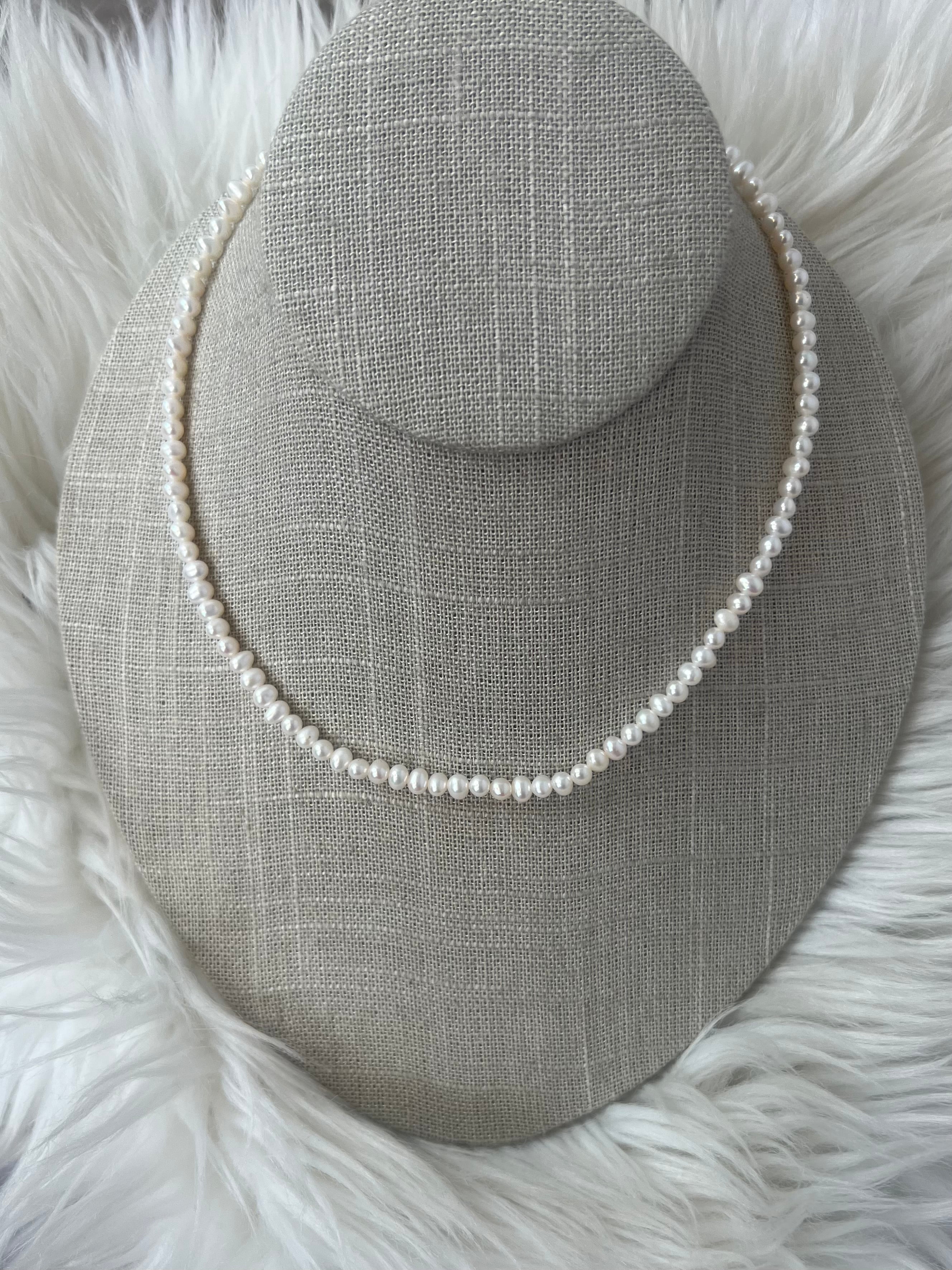 Pearl Choker