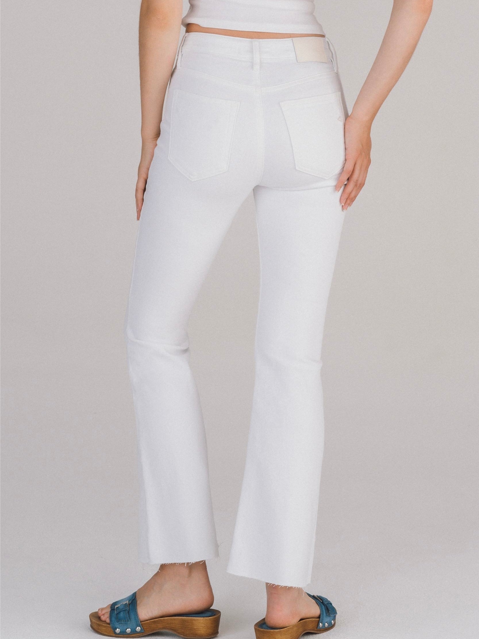 Happi HR White Clean Cut Stretch Flare