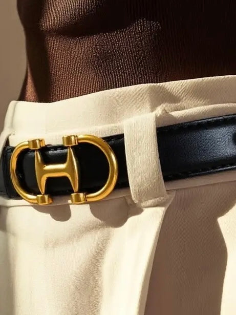 Heather Stitched Clean Leather Belt with Equestrian Buckle