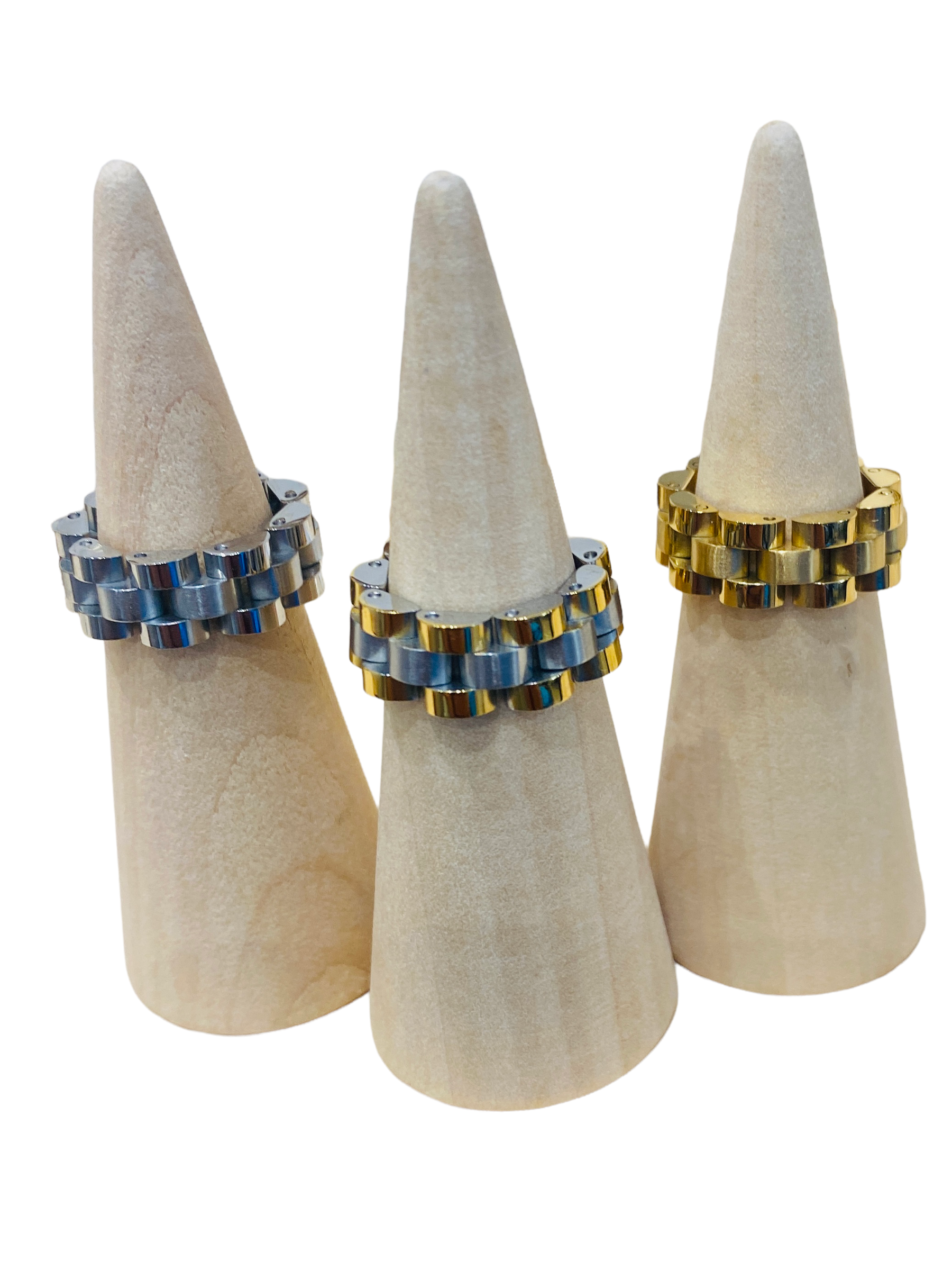 Watch Me Ring - Luna Chick