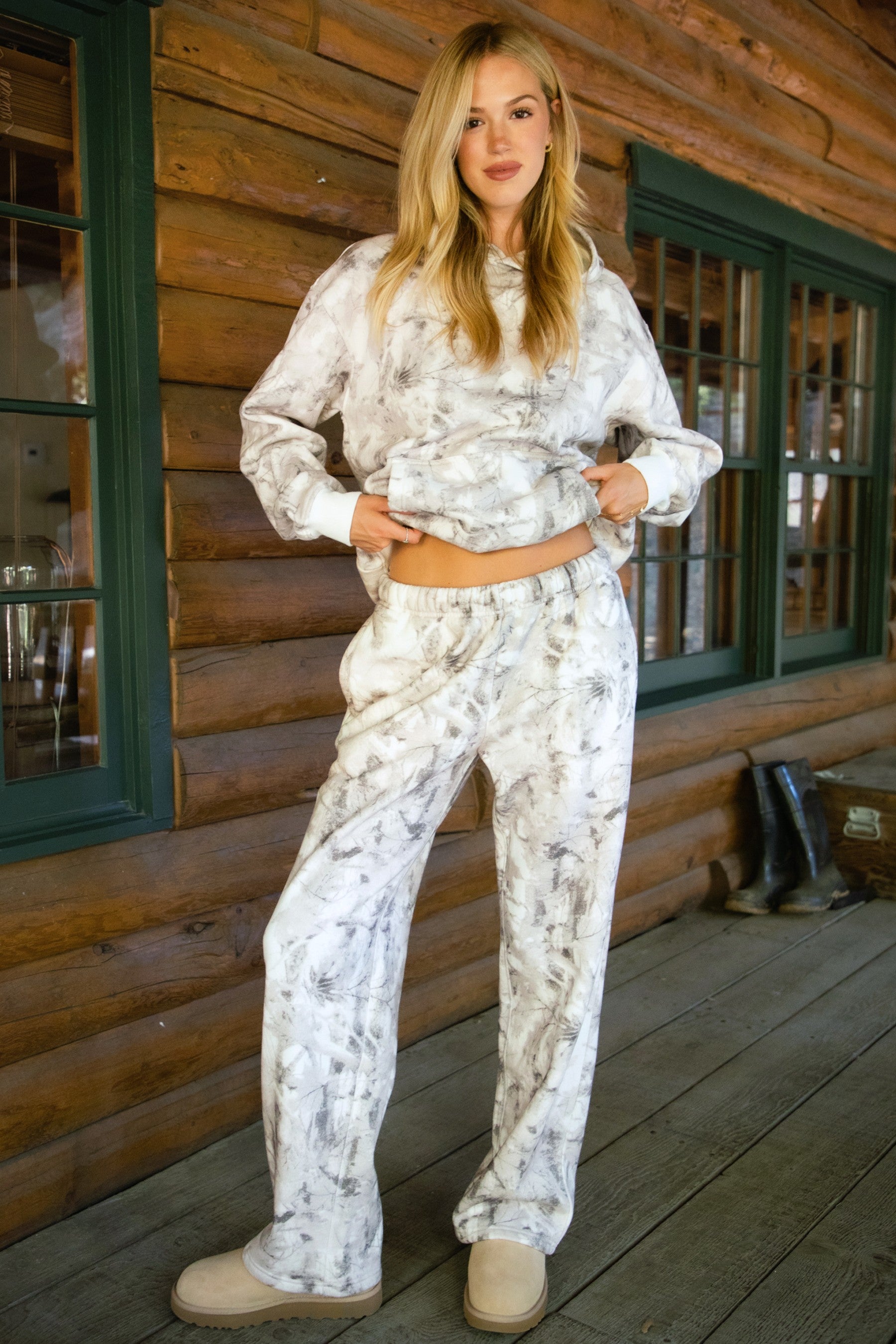 So Comfy Woodsy Camo Wide leg Sweatpants