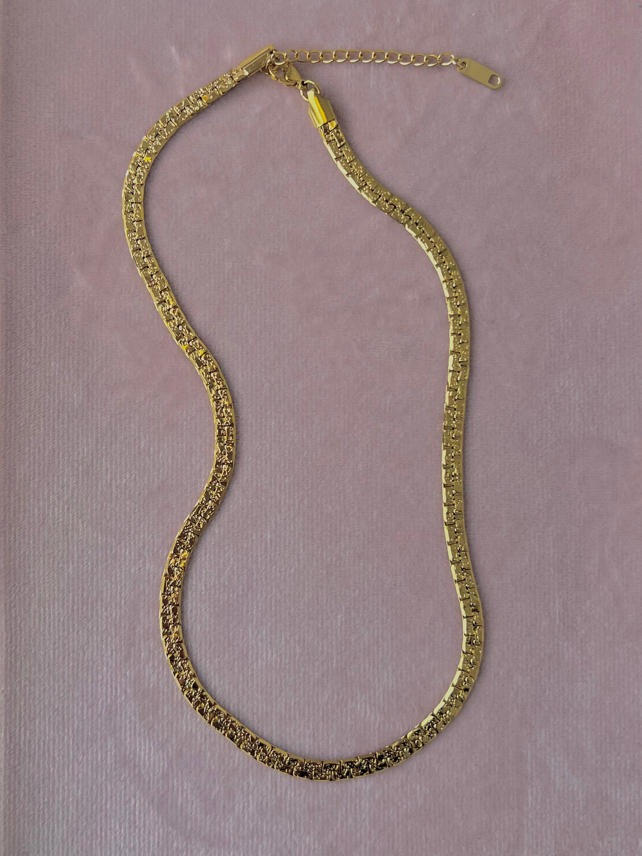 The Nova Flat Chain Necklace – Water & Tarnish Resistant