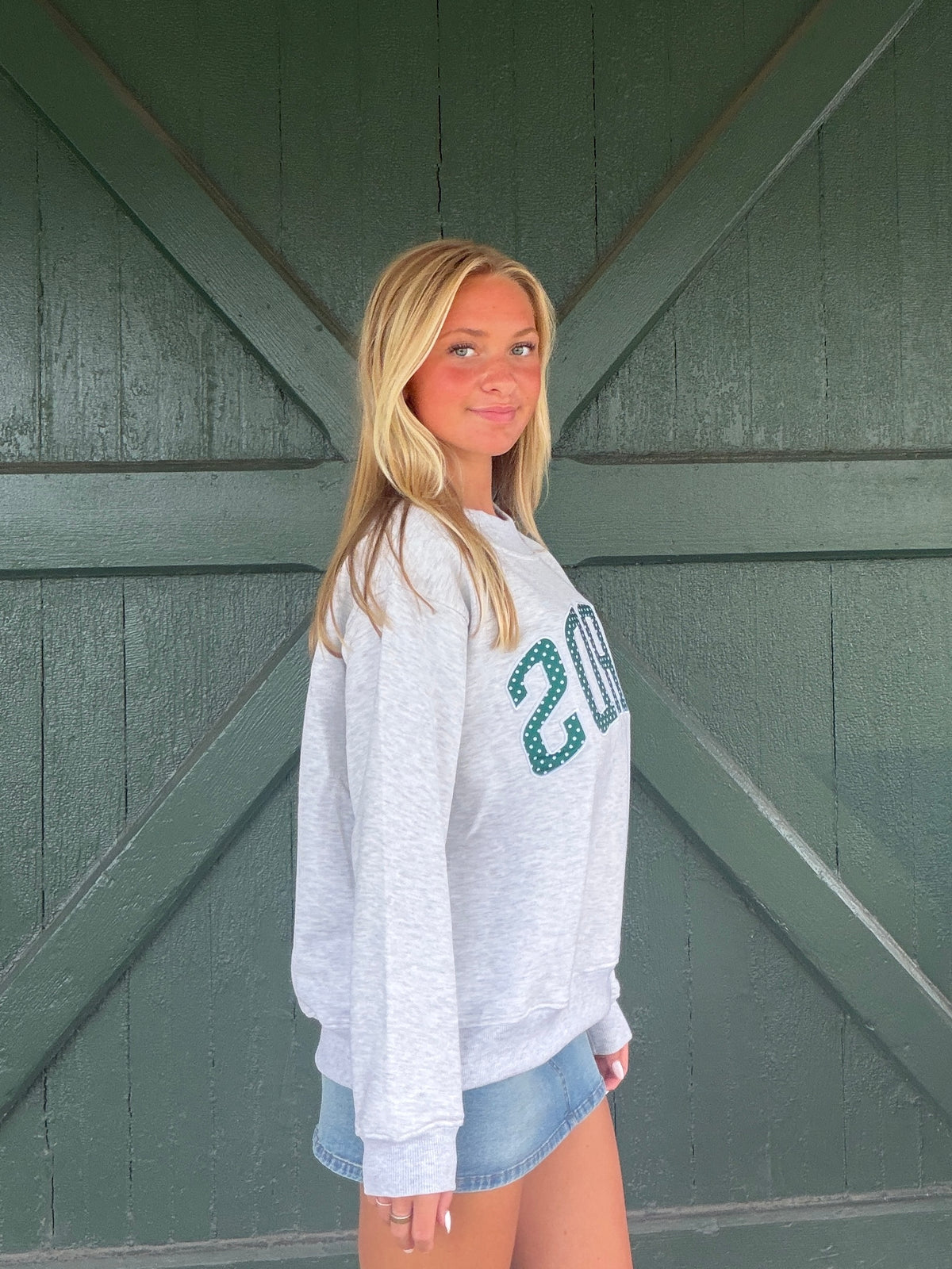 Philadelphia Eagles Birds Polka Dot Mock Neck Sweatshirt – Polka Dot Lettering