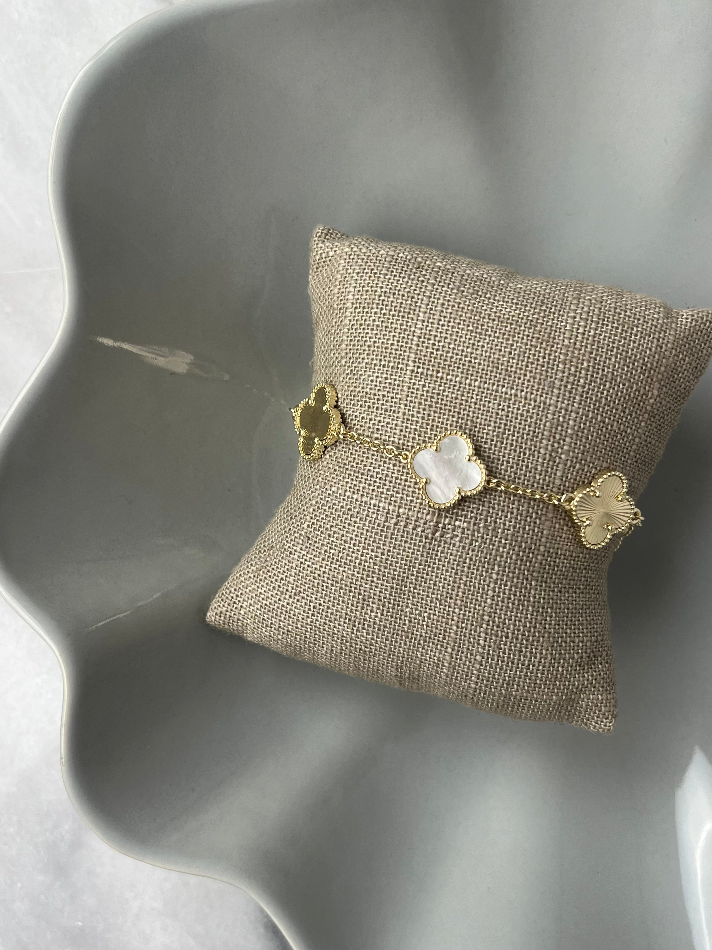 Mother of Pearl and Gold Clover Bracelet