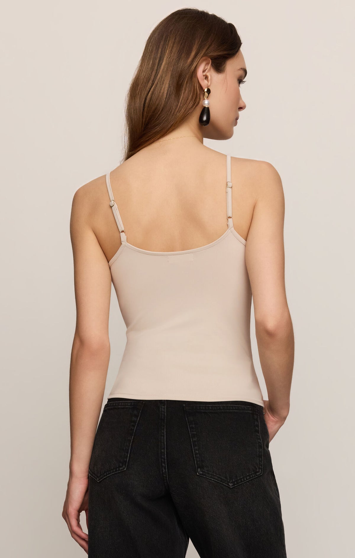Z Supply Frosted Pearl Luxe Smooth Essential Tank – Seamless V-Neck Cami