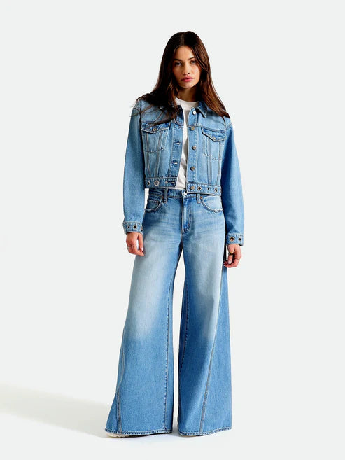 Daze Wilder Ultra Wide Leg Jeans – Pulse Wash