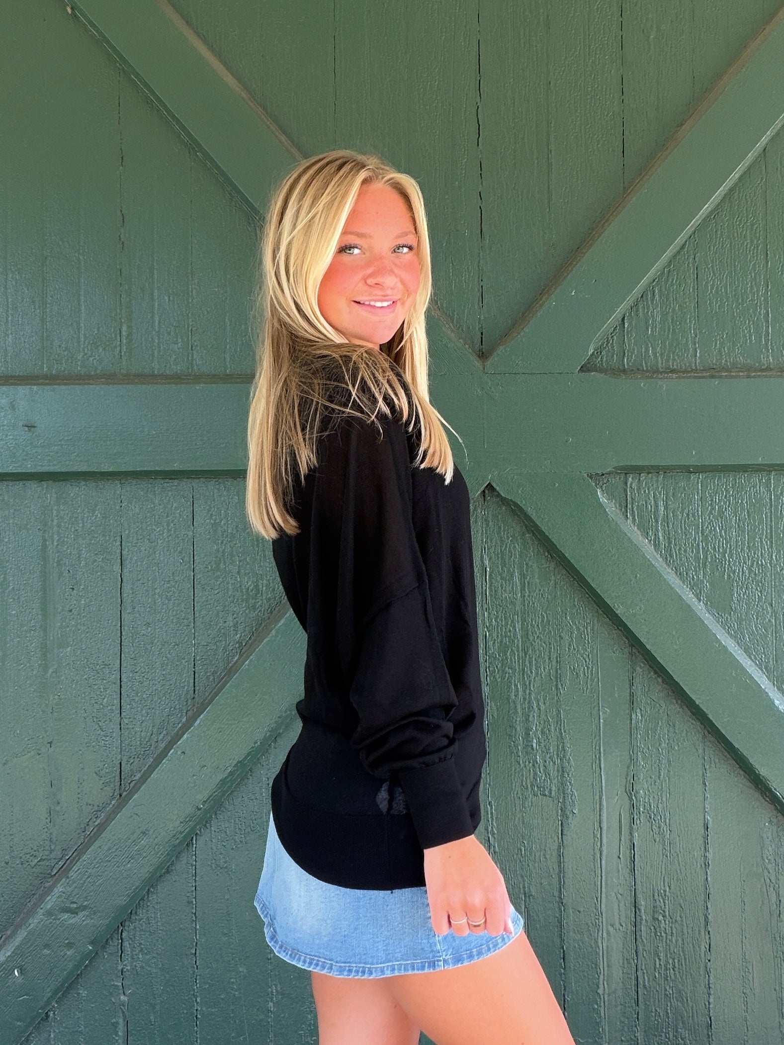 NIA Beatrice Sweater – Black Slouchy Off Shoulder
