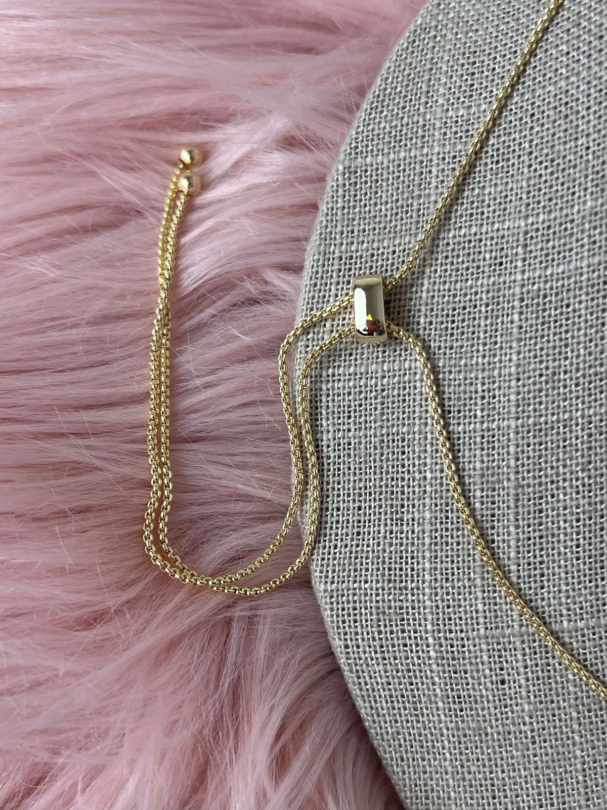 Rae & Jade THE ICON CLOVER NECKLACE - Mother of Pearl
