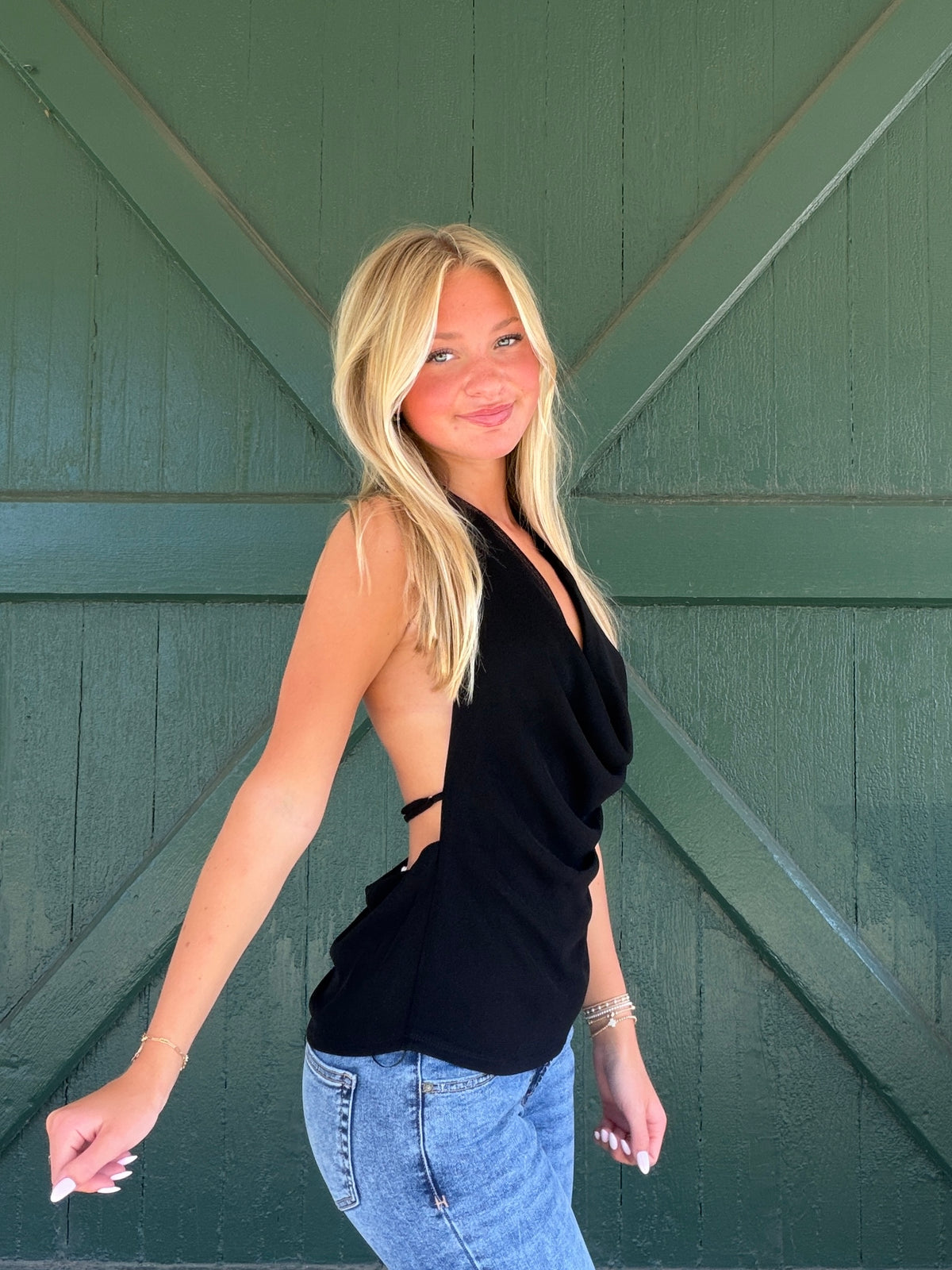 The NIA Declan Top - Black