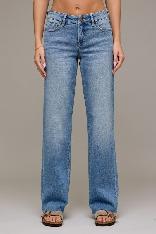 Hidden Ella Low-Rise Classic Straight Jeans