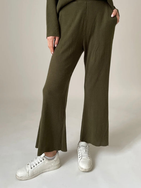 Lazy Sunday Army Green Culotte Sweatpant