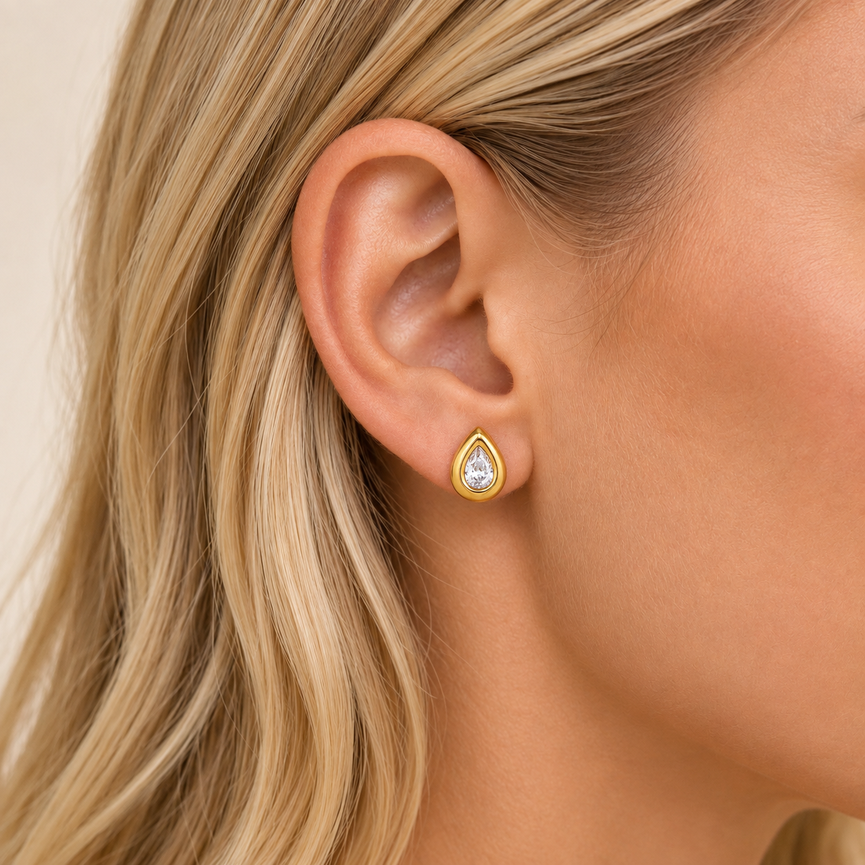 Rae & Jade Bezzeled Teardrop Crystal Stud Earrings – Waterproof