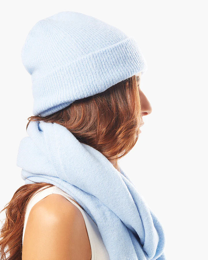 Oversize Sweater Blue Bell Beanie