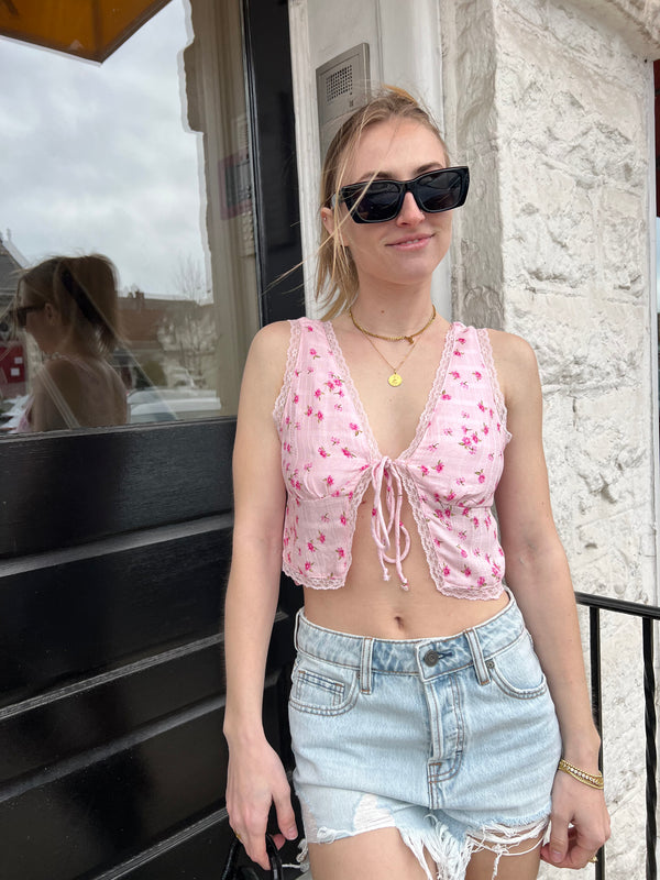 Spring Pinky Top